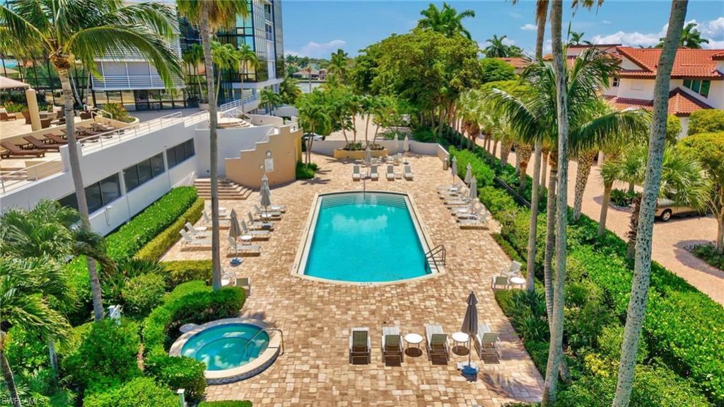 4751 Gulf Shore Blvd N, Unit 3, Naples, FL 34103 Photo