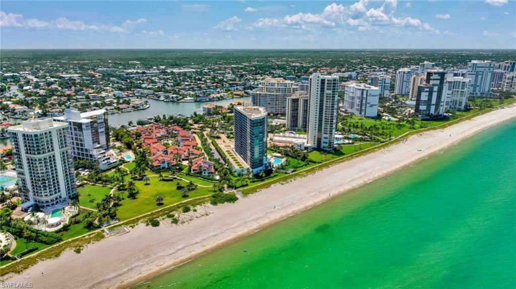 4751 Gulf Shore Blvd N, Unit 3, Naples, FL 34103 Photo