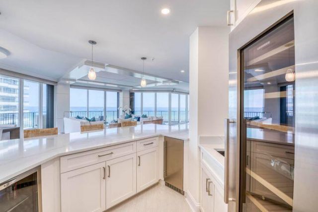 570 Ocean Drive, Unit 601, Juno Beach, FL 33408 Photo