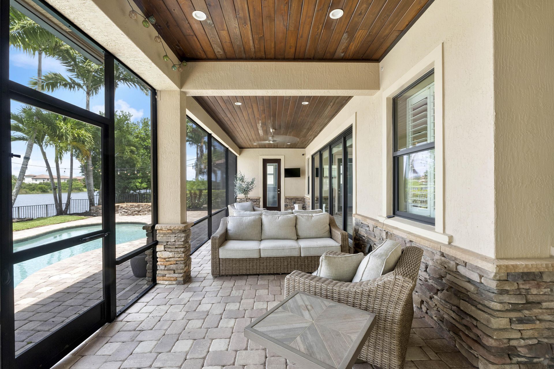 11525 NW 81st Place, Parkland, FL 33076 Photo