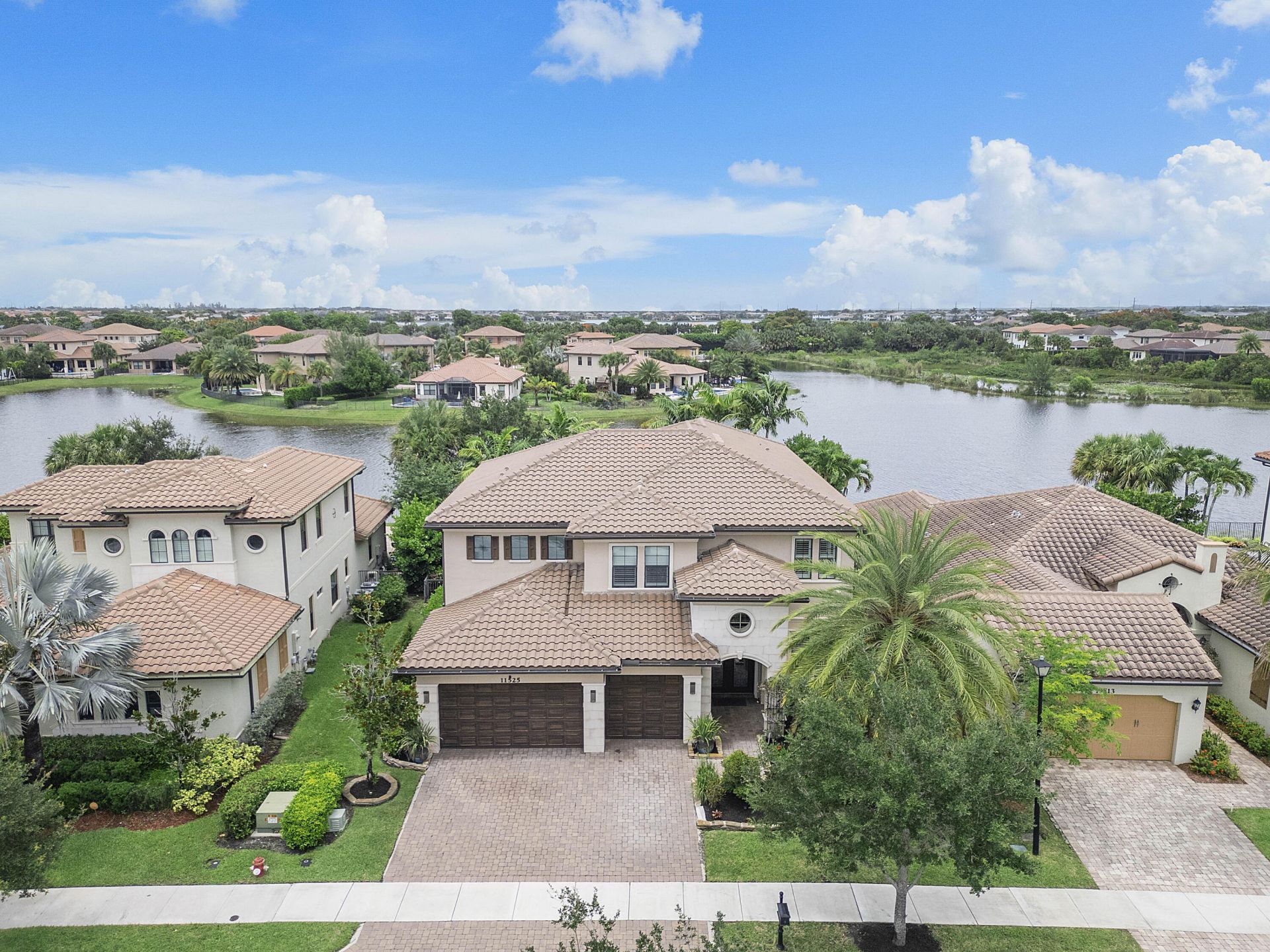11525 NW 81st Place, Parkland, FL 33076 Photo