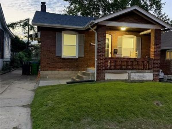 2123 69th Street , St Louis, MO 63121