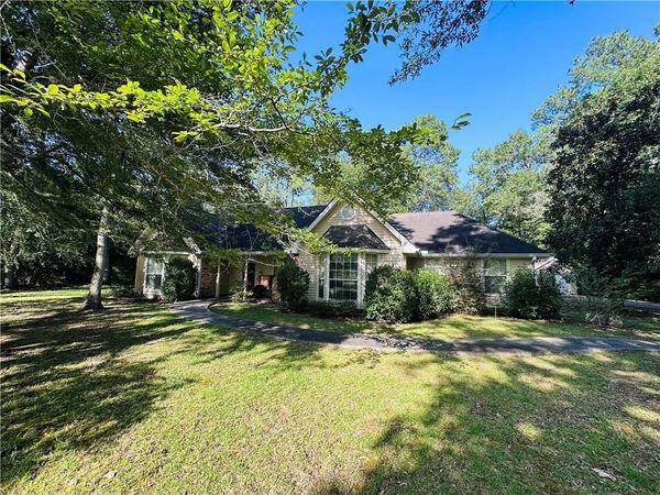 102 IVY Drive, Covington, LA 70433