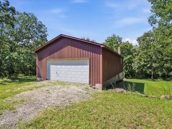 92 Muleshoe Trail , Elkland, MO 65644