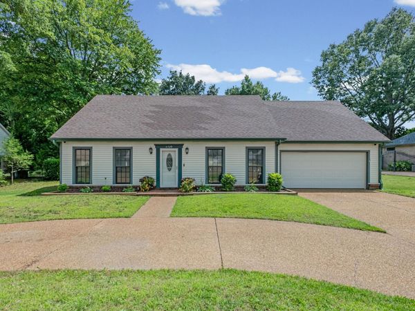 4729 CEDAR RIDGE DR, Millington, TN 38053