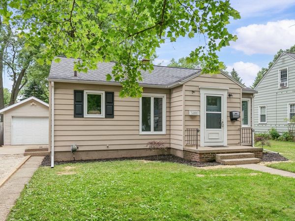 2928 Lorraine Avenue, Kalamazoo, MI 49008