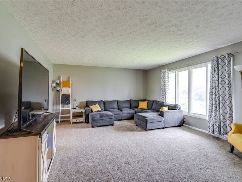 7363 Paxton Street NE, Canton, OH 44721 Photo 2