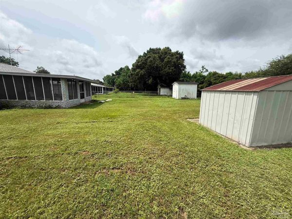 4373 Pine Villa Cir, Pace, FL 32571