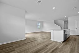 499 Tulip Poplar Drive photo 4