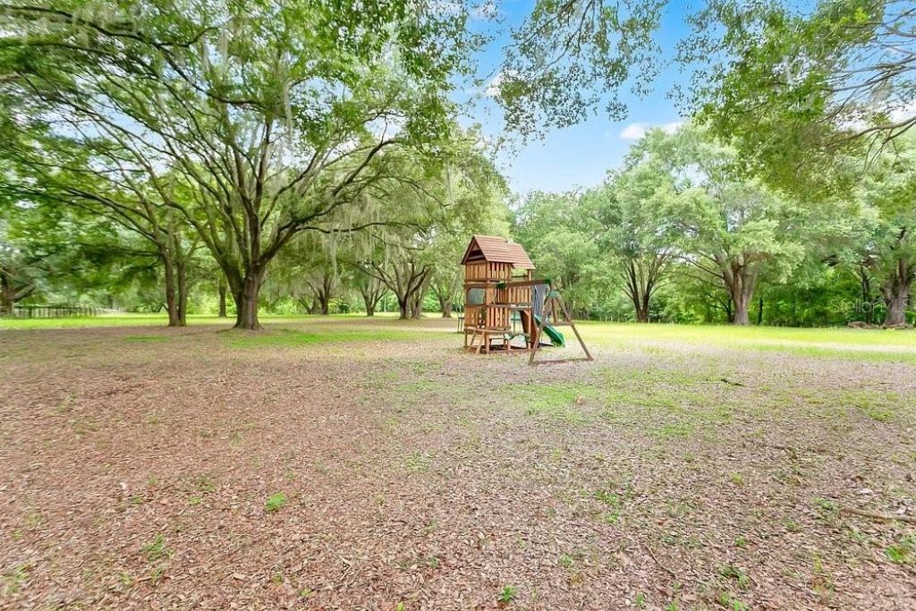 3700 SE 183rd Avenue Road , Ocklawaha, FL 32179 Photo