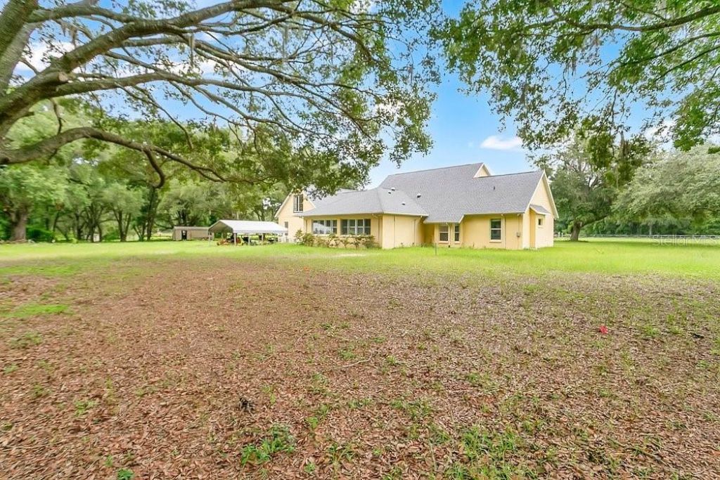 3700 SE 183rd Avenue Road , Ocklawaha, FL 32179 Photo