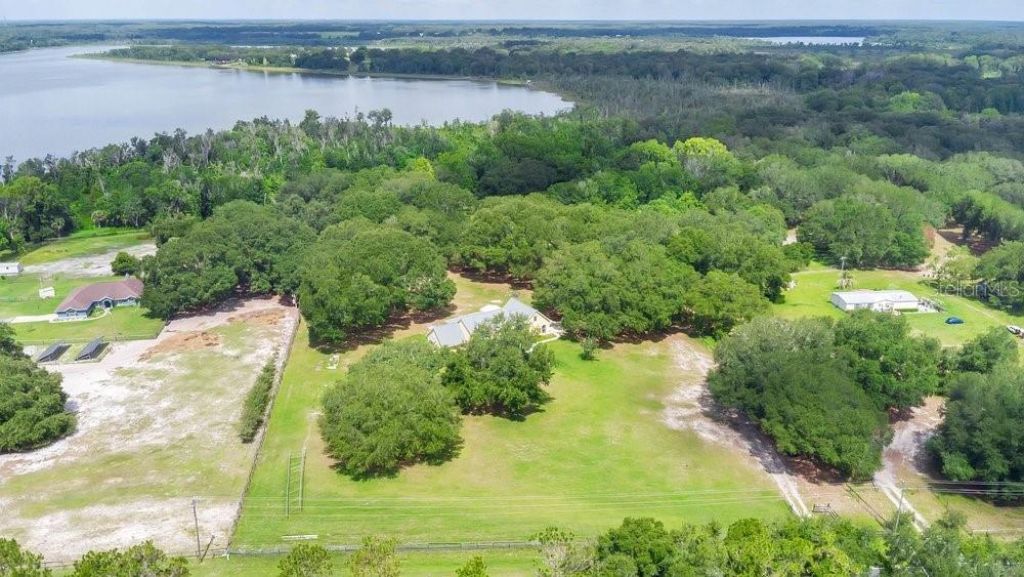 3700 SE 183rd Avenue Road , Ocklawaha, FL 32179 Photo