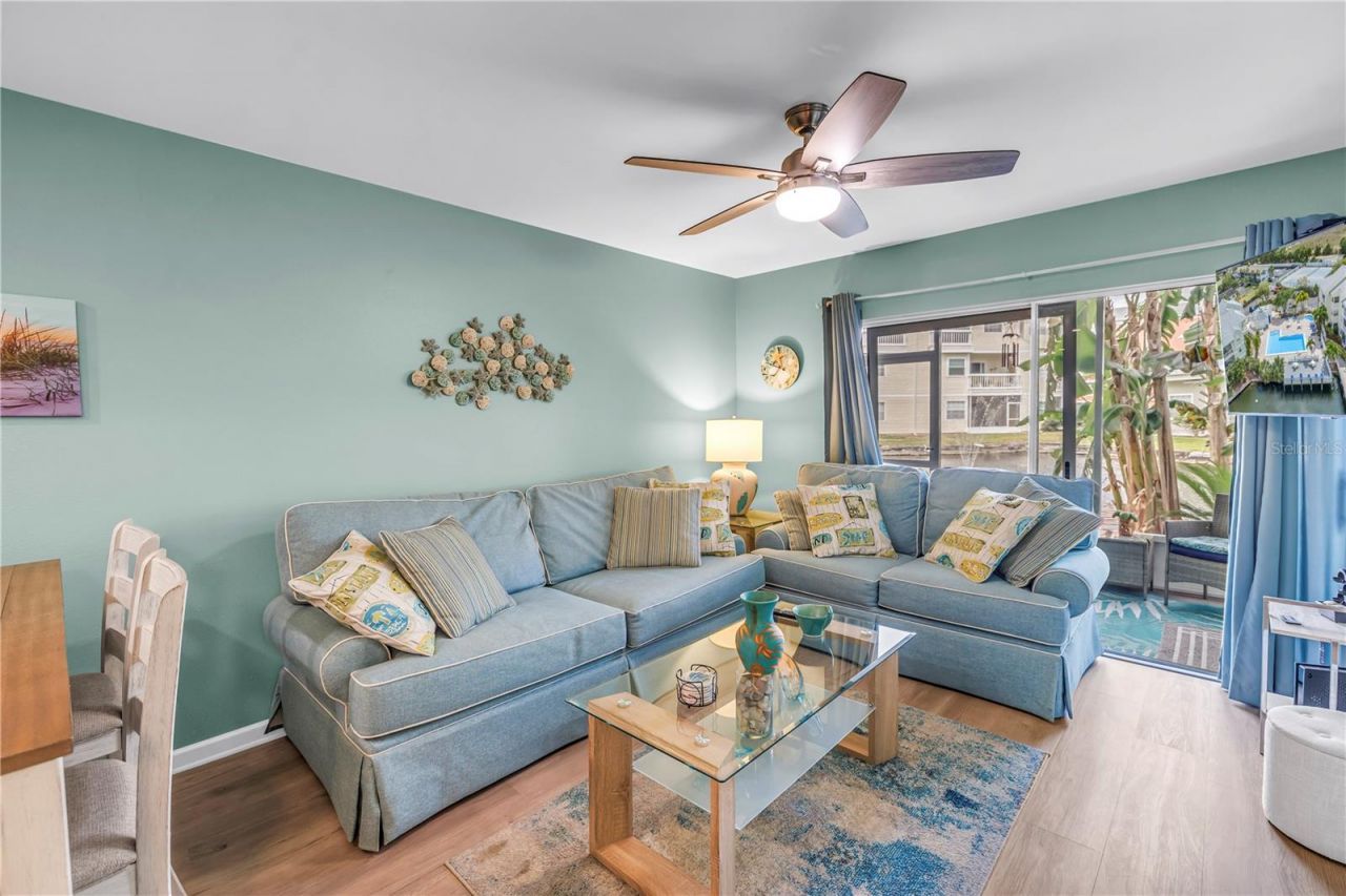 6924 Stones Throw Circle N, Unit 8103, Saint Petersburg, FL 33710 Photo