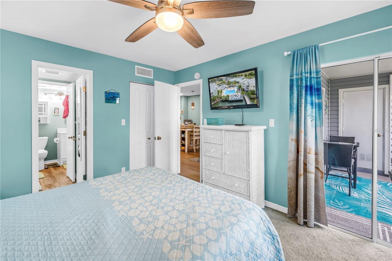 6924 Stones Throw Circle N, Unit 8103, Saint Petersburg, FL 33710 Photo