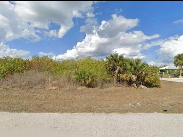 19466 VILLANOVA AVENUE , PORT CHARLOTTE, FL 33954