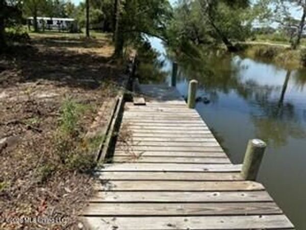 10028 E Bayou Road, Bay Saint Louis, MS 39520