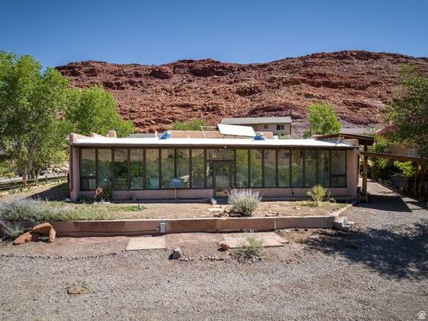 128 ARCHES DR , Moab, UT 84532