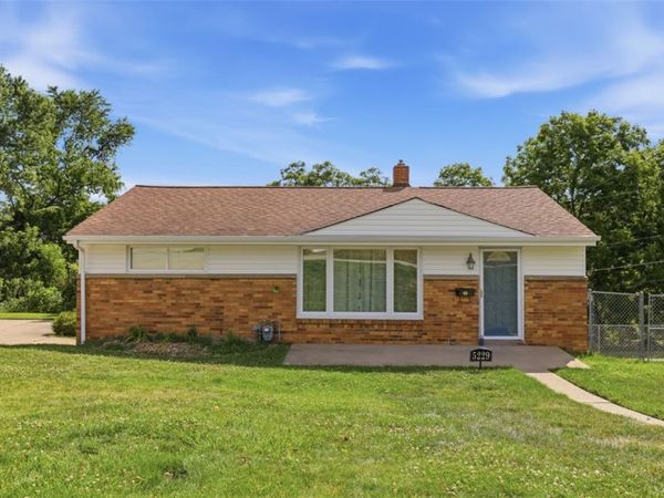 5229 Meadowcrest Rd, Pittsburgh, PA 15236