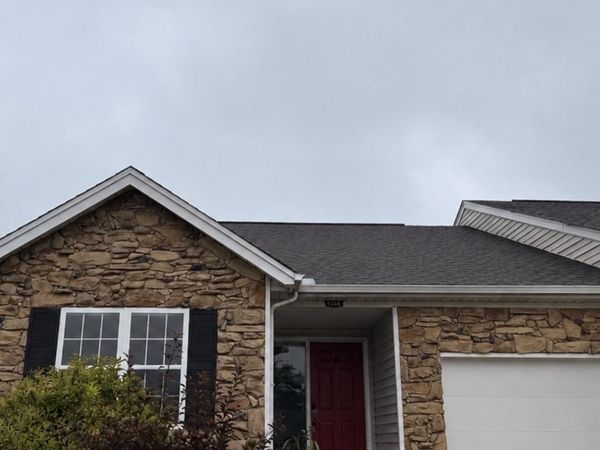 8484 Watersedge Drive, Florence, KY 41042