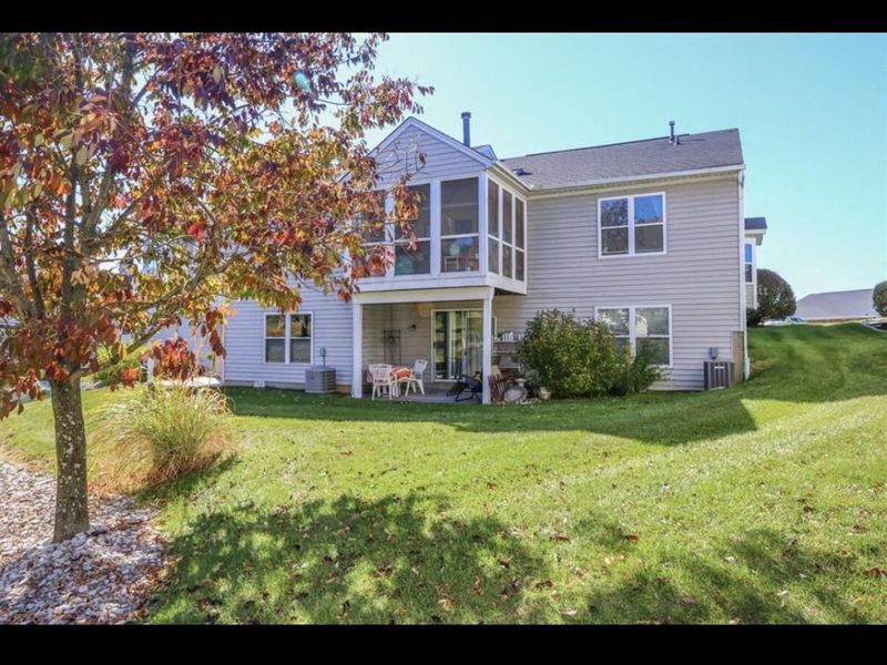 8484 Watersedge Drive, Florence, KY 41042 Photo 4