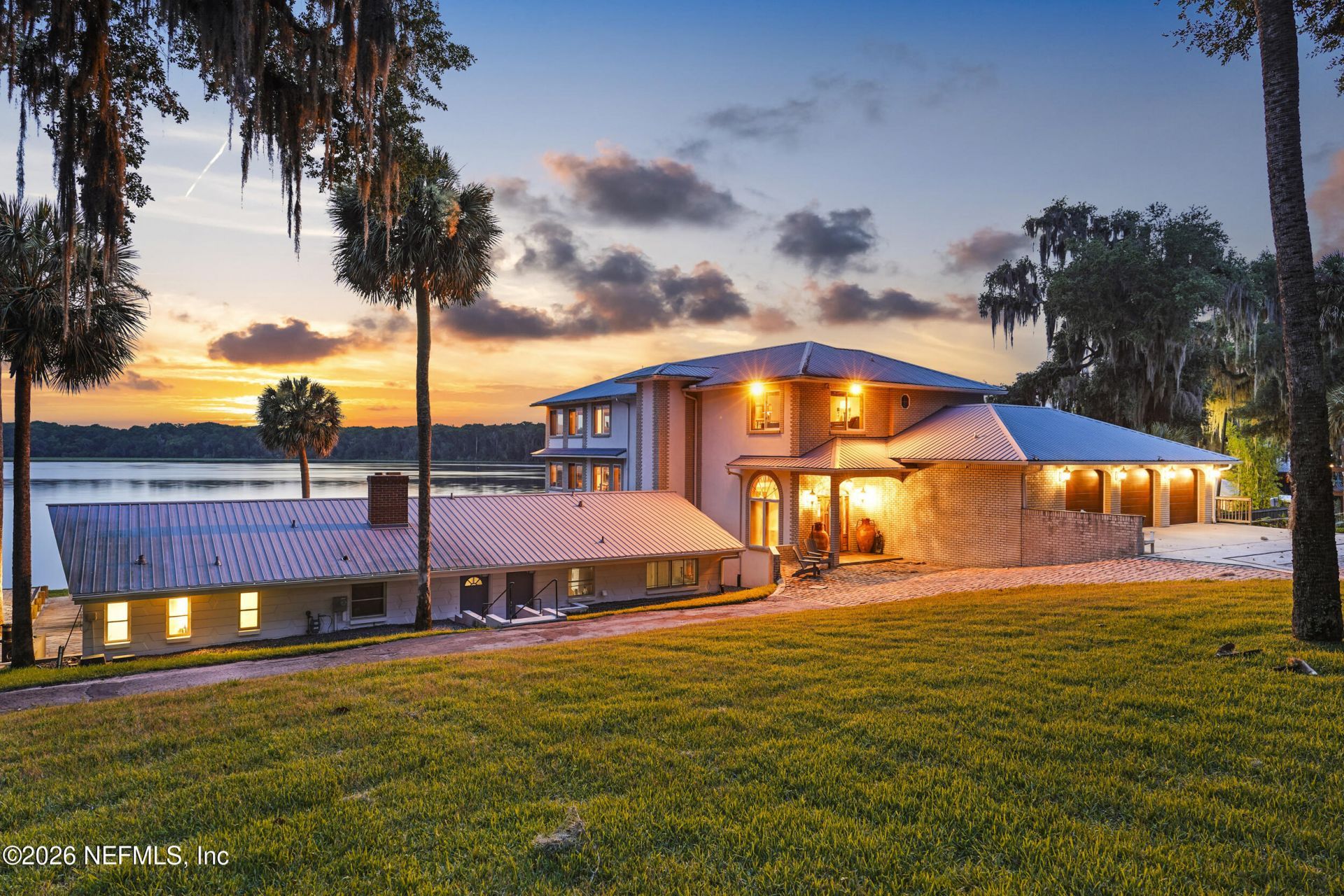 703 Front Street, Welaka, FL 32189 Photo