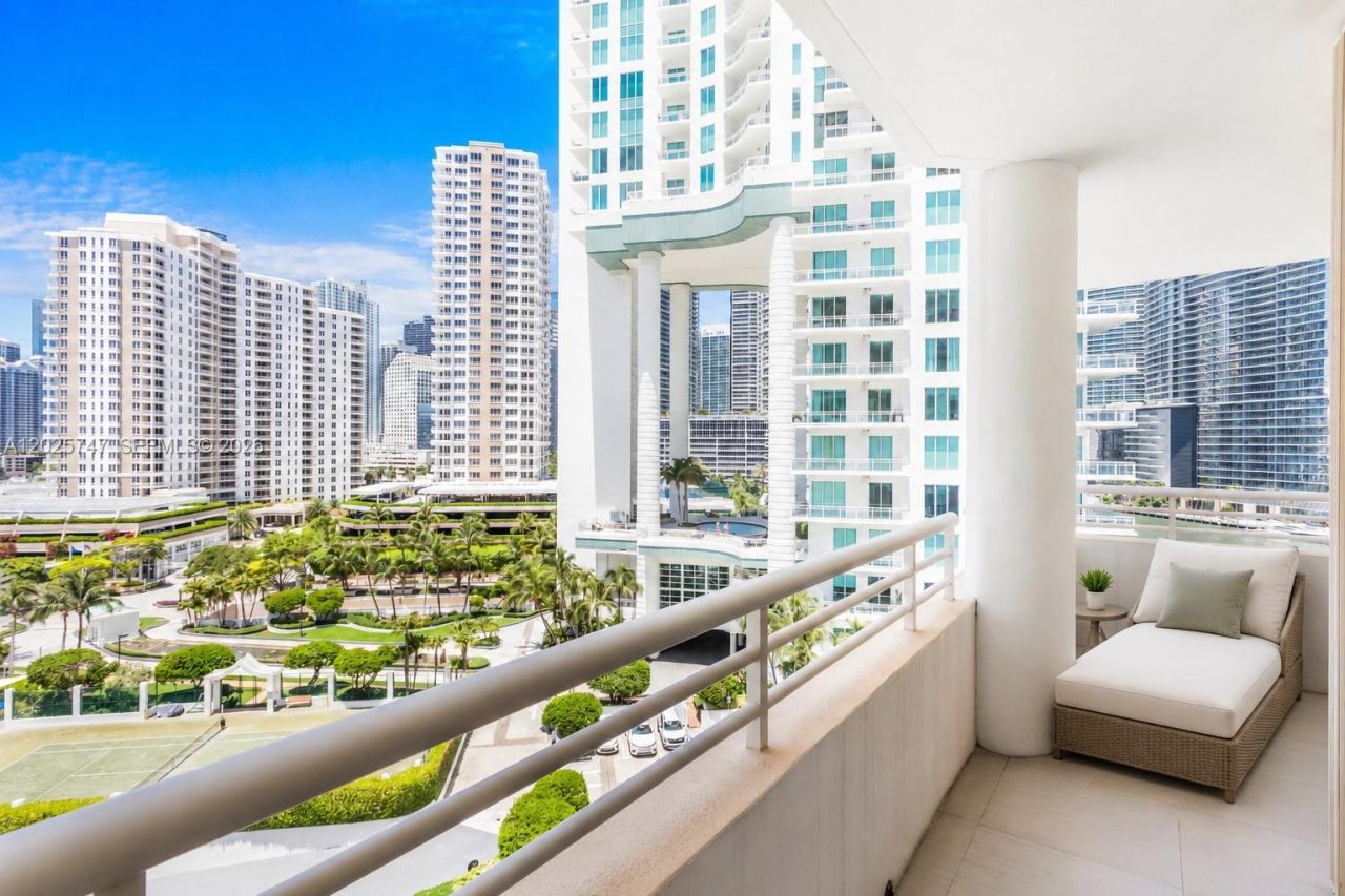 888 Brickell Key Dr , Unit 1002, Miami, FL 33131 Photo