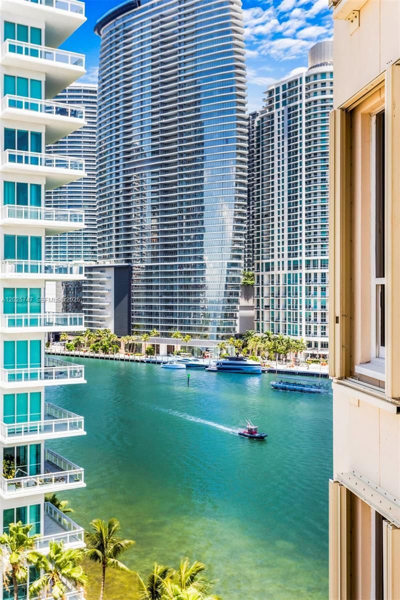 888 Brickell Key Dr , Unit 1002, Miami, FL 33131 Photo