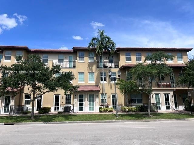 954 SW 147th Ave, Unit 2610, Pembroke Pines, FL 33027 Photo