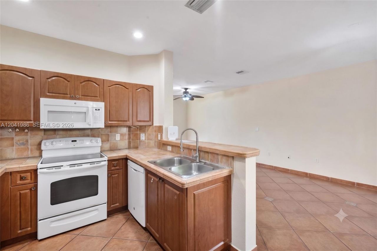 12334 SW 124th Path , Miami, FL 33186 Photo