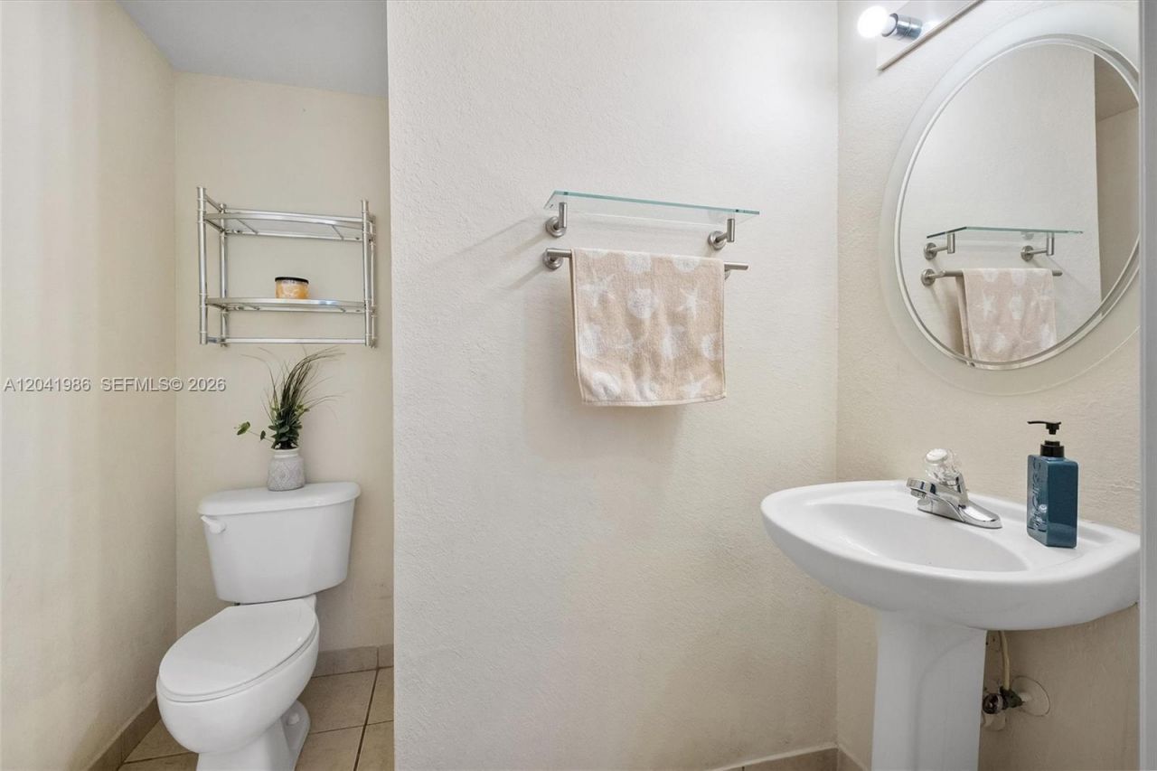 12334 SW 124th Path , Miami, FL 33186 Photo