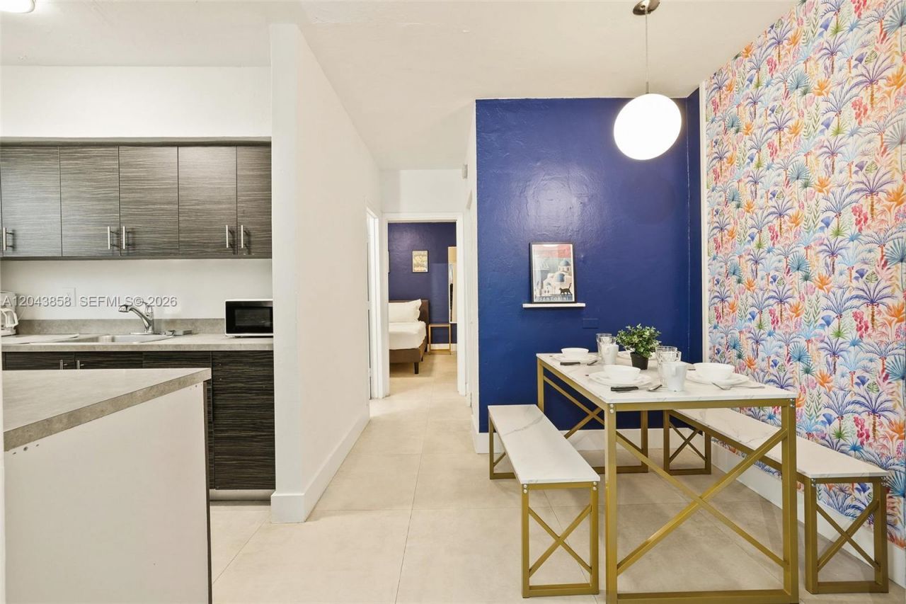 7340 Harding Ave , Unit 4, Miami Beach, FL 33141 Photo