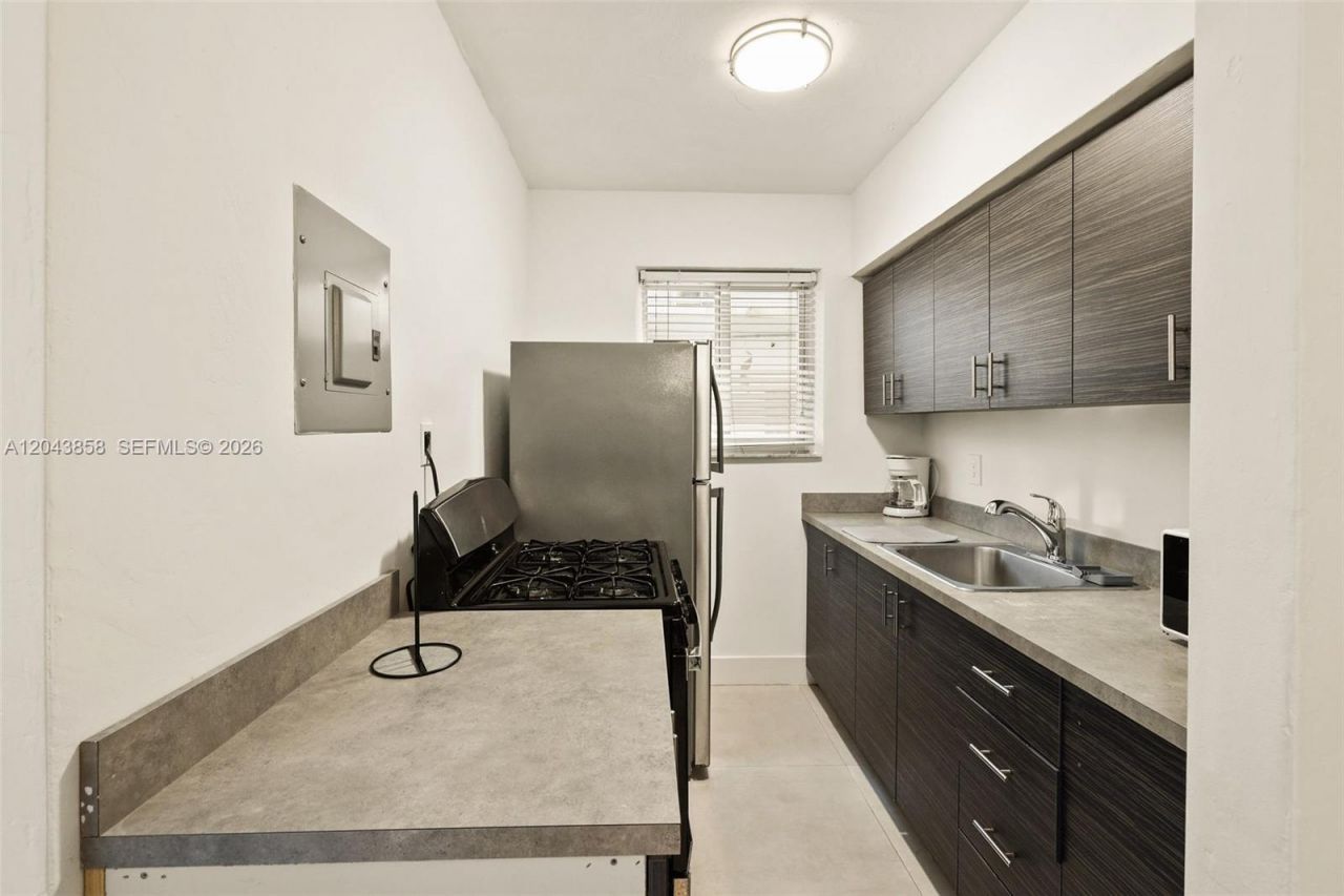 7340 Harding Ave , Unit 4, Miami Beach, FL 33141 Photo