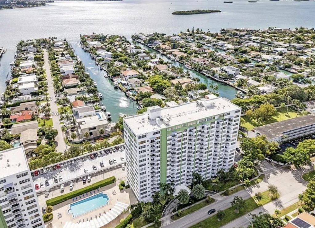2100 Sans Souci Blvd, Unit A410, North Miami, FL 33181 Photo