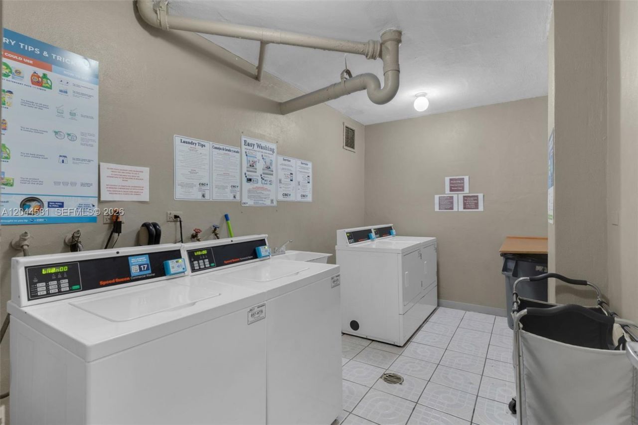7441 Wayne Ave , Unit 10H, Miami Beach, FL 33141 Photo