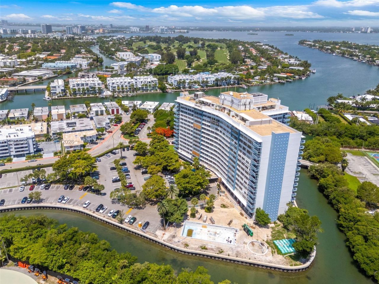 7441 Wayne Ave , Unit 10H, Miami Beach, FL 33141 Photo
