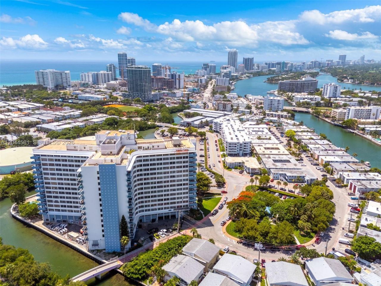 7441 Wayne Ave , Unit 10H, Miami Beach, FL 33141 Photo
