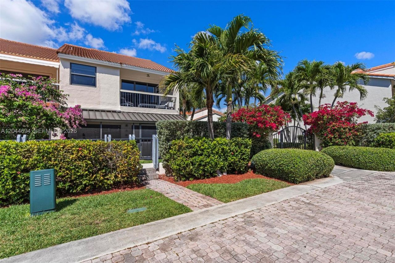 21145 Helmsman Dr , Unit N11, Aventura, FL 33180 Photo