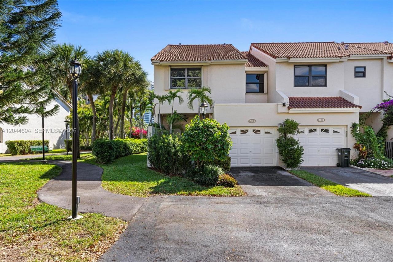 21145 Helmsman Dr , Unit N11, Aventura, FL 33180 Photo