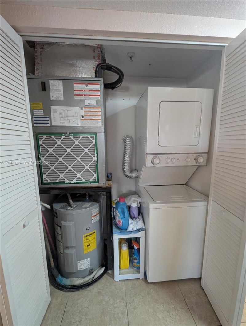 21 E 3rd St , Unit 205, Hialeah, FL 33010 Photo