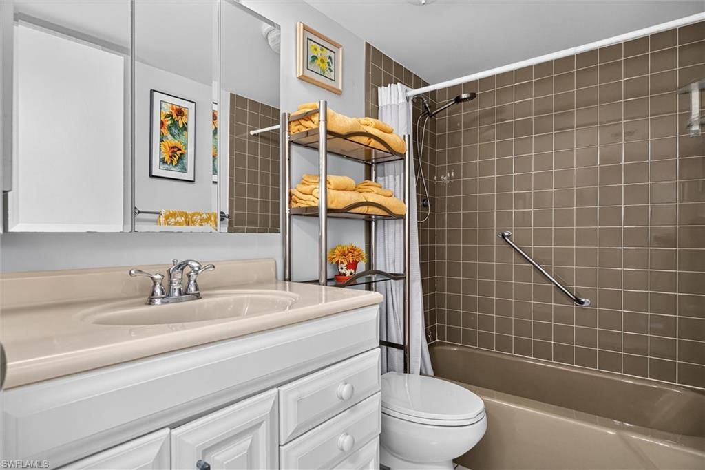 1740 Pine Valley Dr, Unit 203, Fort Myers, FL 33907 Photo