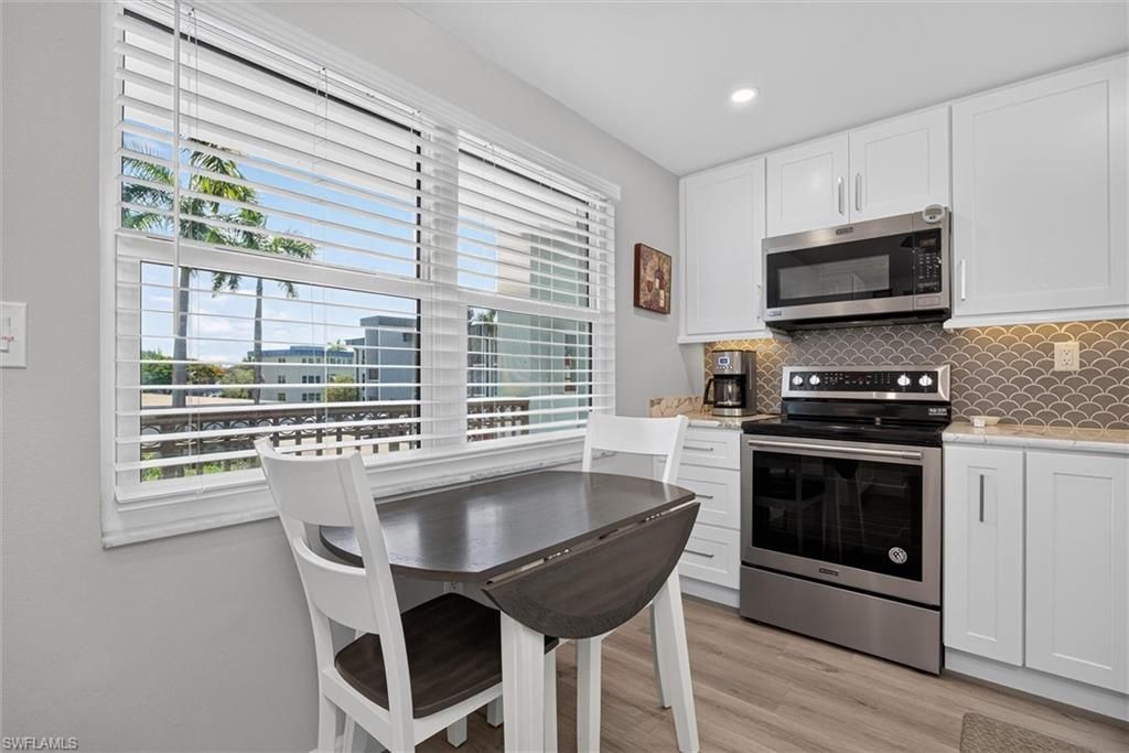 1740 Pine Valley Dr, Unit 203, Fort Myers, FL 33907 Photo