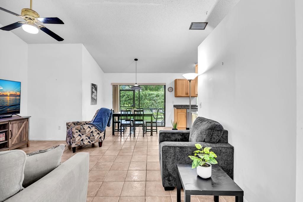 425 Shadow Wood Lane, Coral Springs, FL 33071 Photo