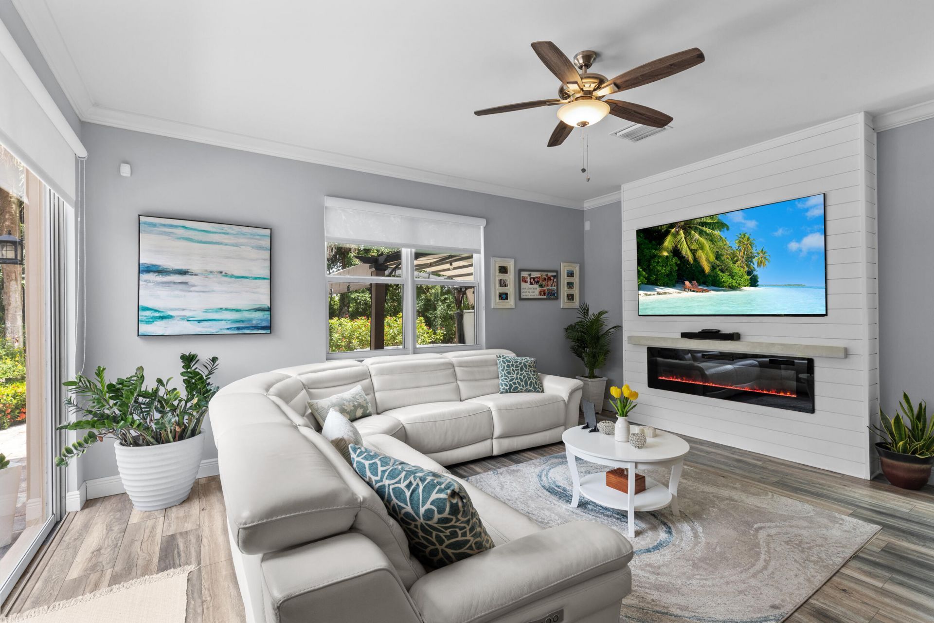 1104 NW Leonardo Circle, Port Saint Lucie, FL 34986 Photo