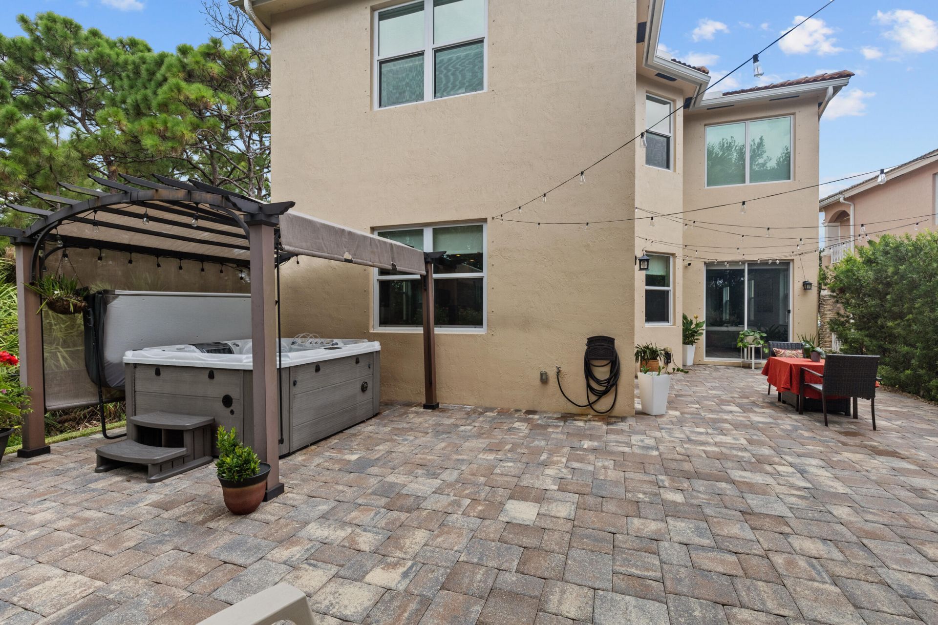 1104 NW Leonardo Circle, Port Saint Lucie, FL 34986 Photo