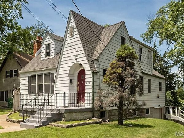 817 Abston Avenue, Ferguson, MO 63135