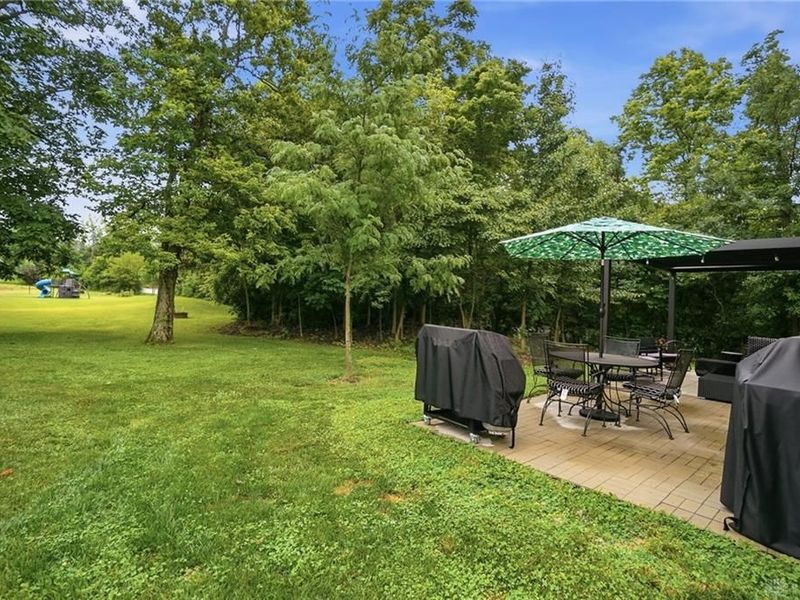 5624 Brampton Place, Clayton, OH 45315 Photo 38