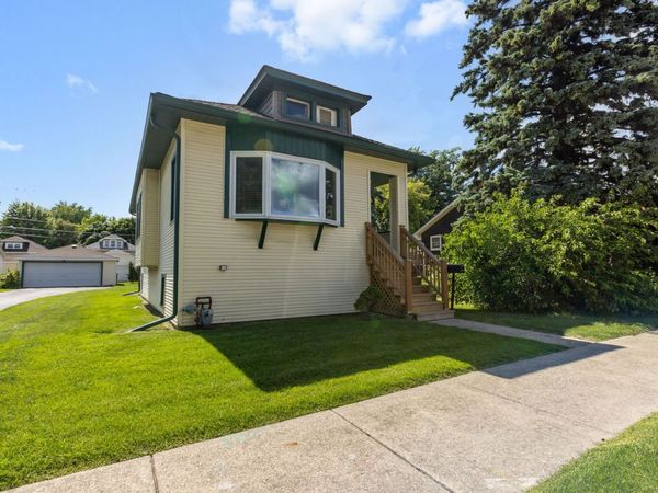 4030 Vernon Avenue , Brookfield, IL 60513