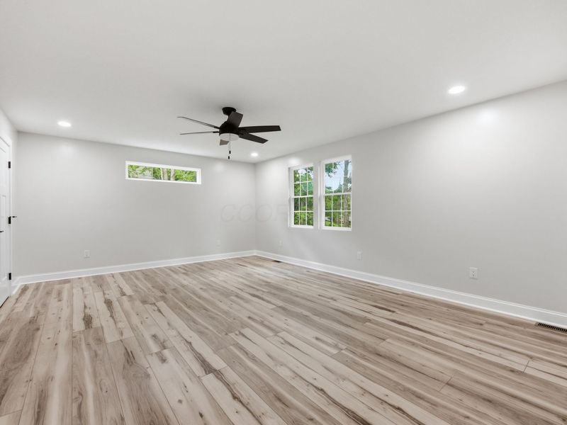 931 Country Club Drive, Howard, OH 43028 Photo 21