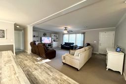 10409 County Line Rd.  photo 4