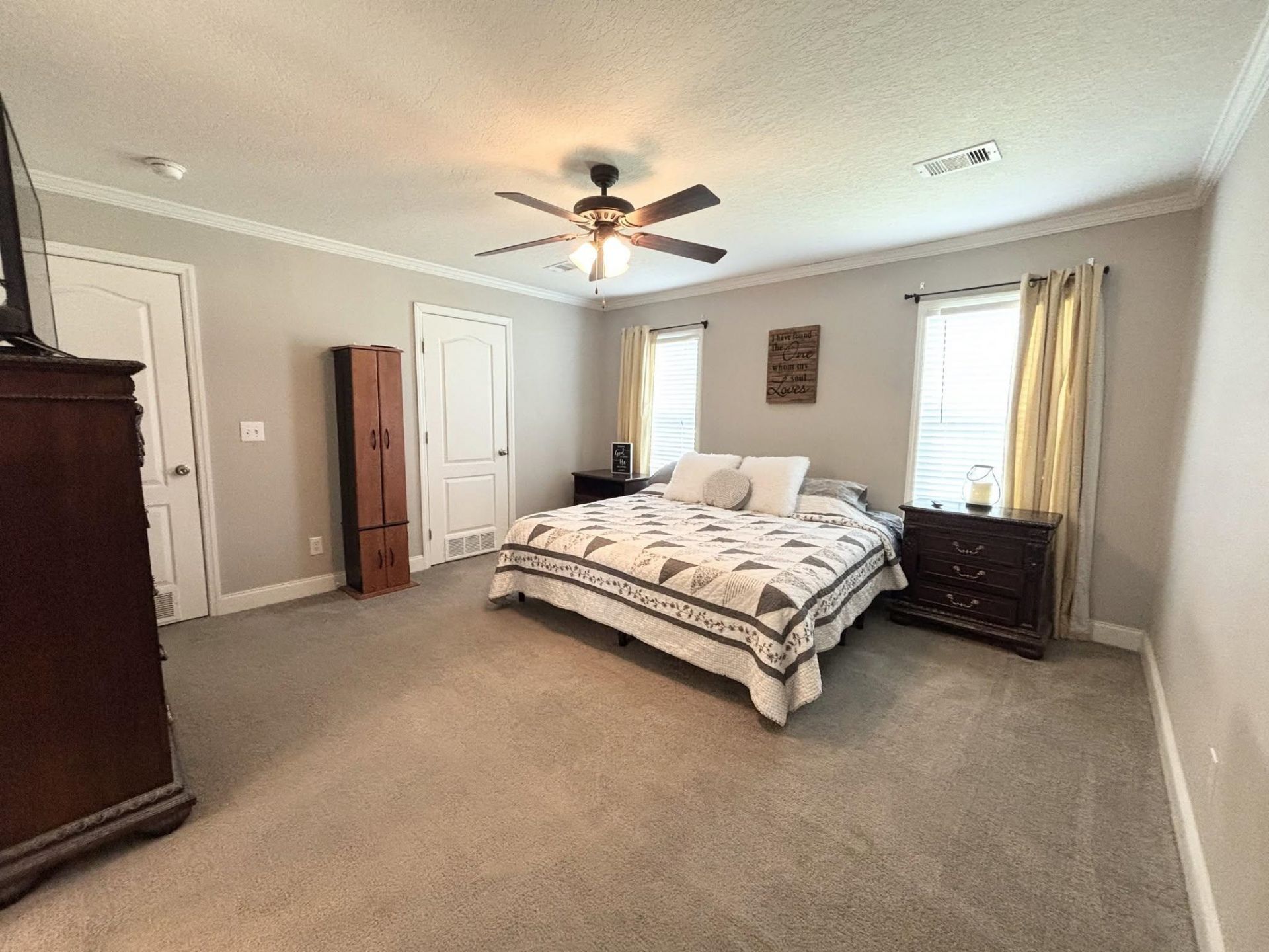 10409 County Line Rd.  Photo 8